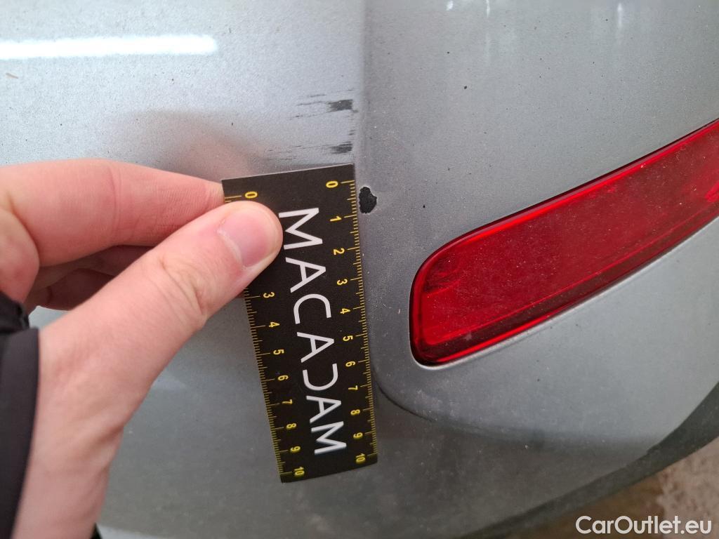  Hyundai  i30  Business 1.6 CRDi 115CV BVA7 E6d #6