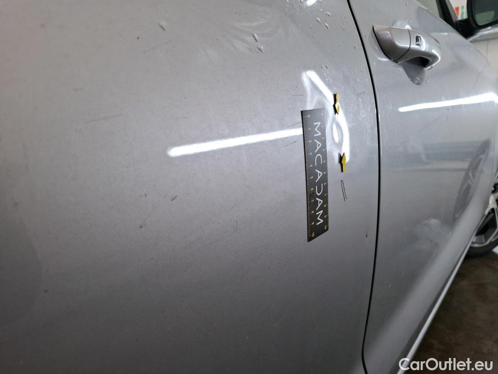  Hyundai  i30  Business 1.6 CRDi 115CV BVA7 E6d #19