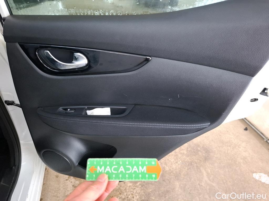  Nissan  Qashqai NISSAN  / 2017 / 5P / Crossover 1.5 DCI 115 Business Edition #4