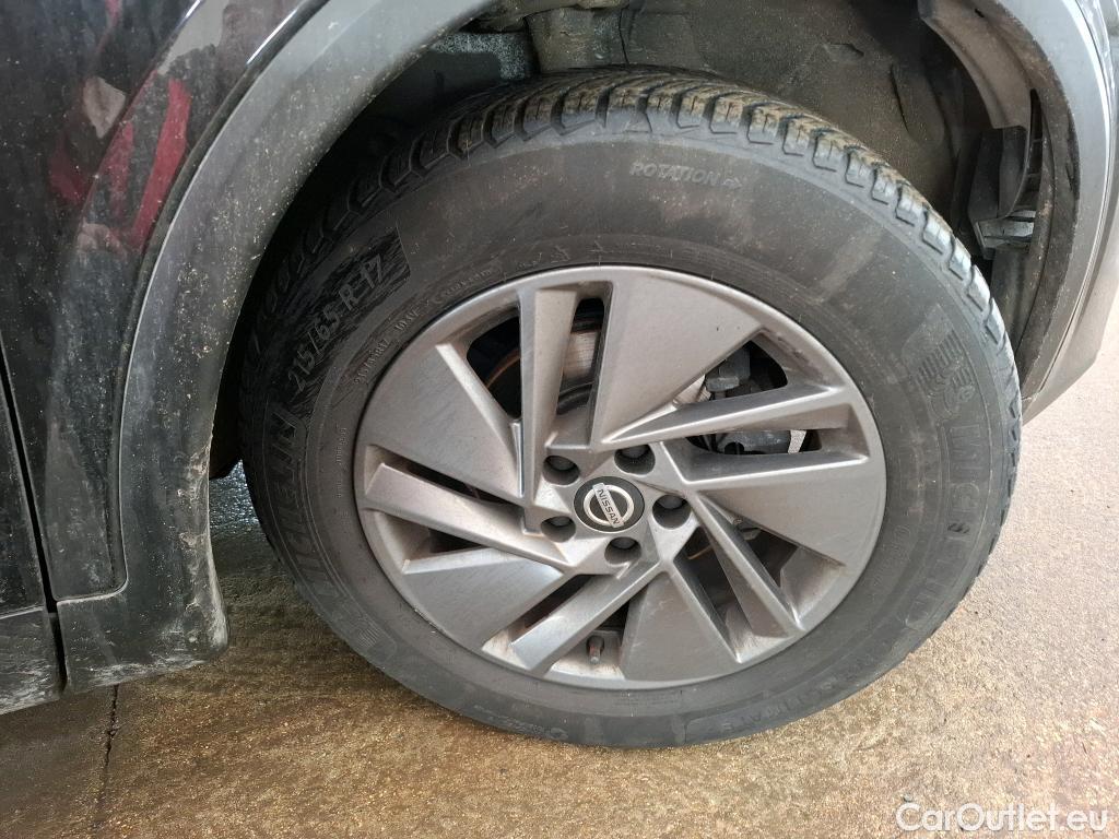  Nissan  Qashqai NISSAN  / 2021 / 5P / Crossover 1.3 MHEV 140 Business Edition #10