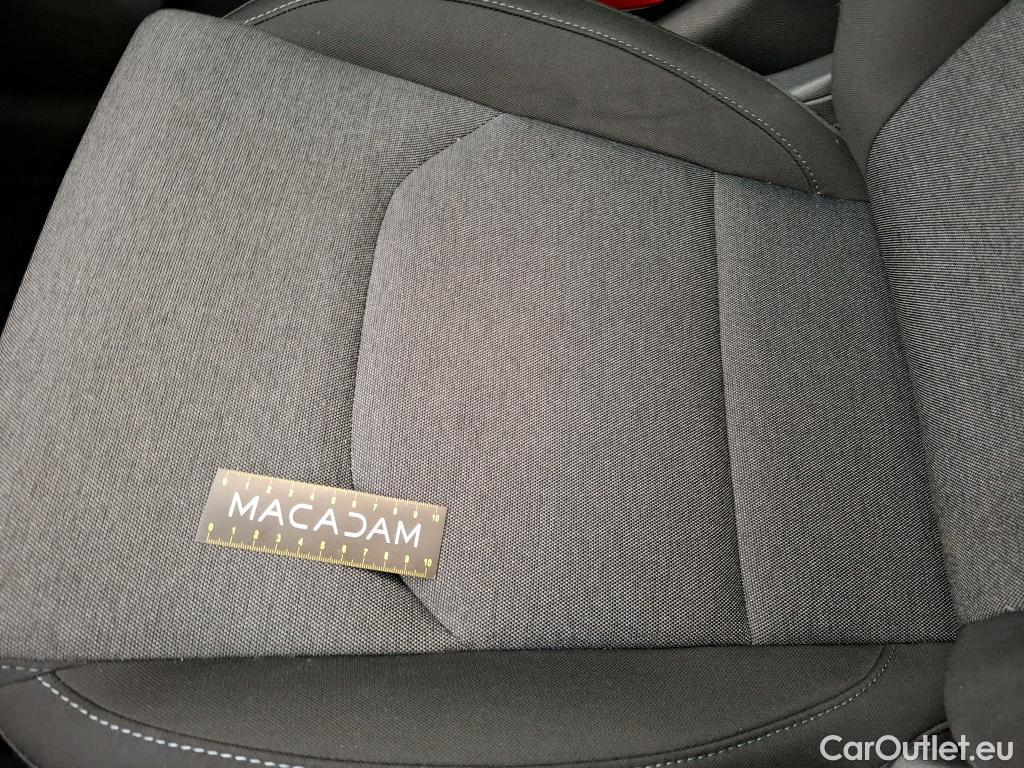  Hyundai  i30  Business 1.6 CRDi 115CV BVA7 E6d #20