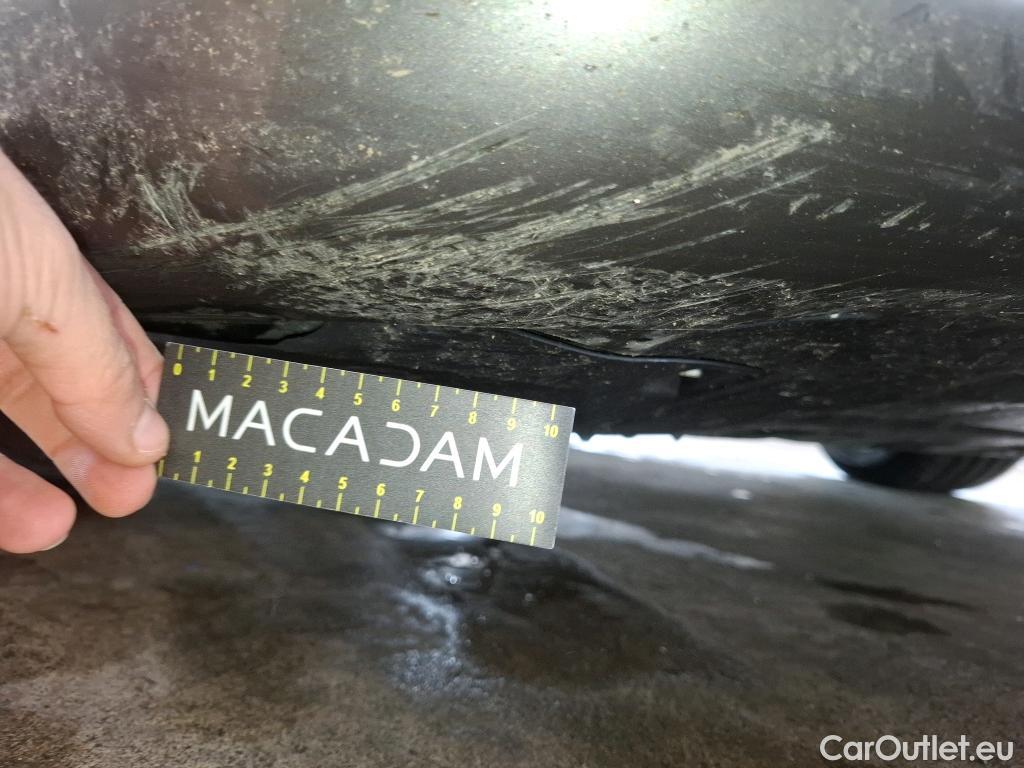  Mercedes  A-Klasse MERCEDES-BENZ Classe A Berline / 2018 / 4P / Berline A 200 d Business Line 8G-DCT #6