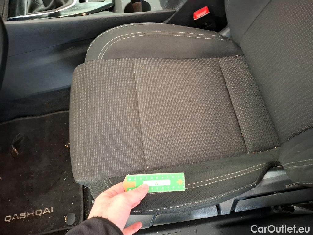  Nissan  Qashqai NISSAN  / 2021 / 5P / Crossover 1.3 MHEV 140 Business Edition #5