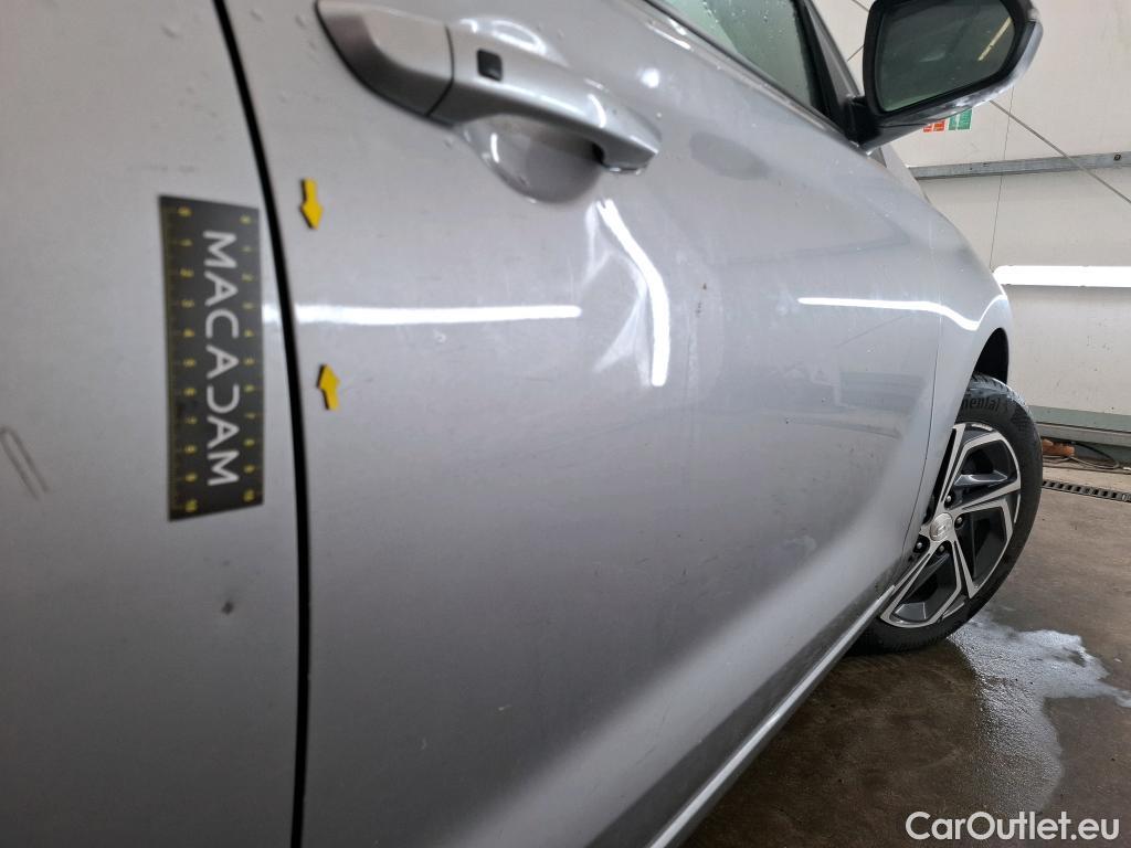  Hyundai  i30  Business 1.6 CRDi 115CV BVA7 E6d #3