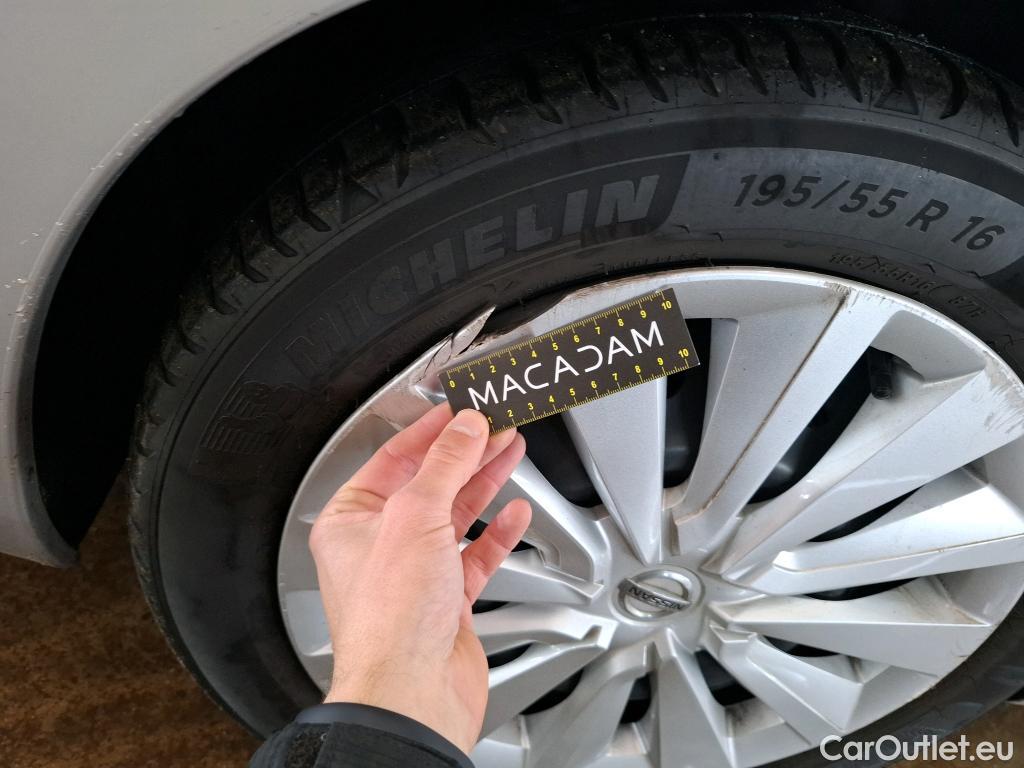  Nissan  Micra NISSAN  / 2016 / 5P / Berline IG-T 100 Business Edition #18