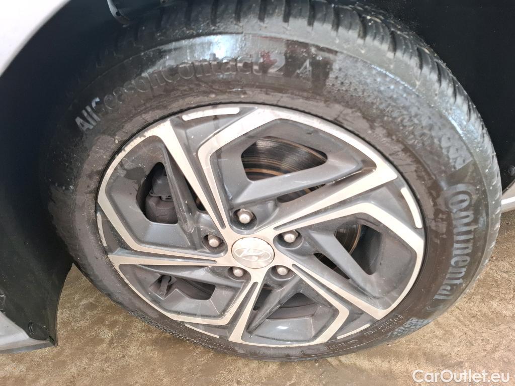  Hyundai  i30  Business 1.6 CRDi 115CV BVA7 E6d #9