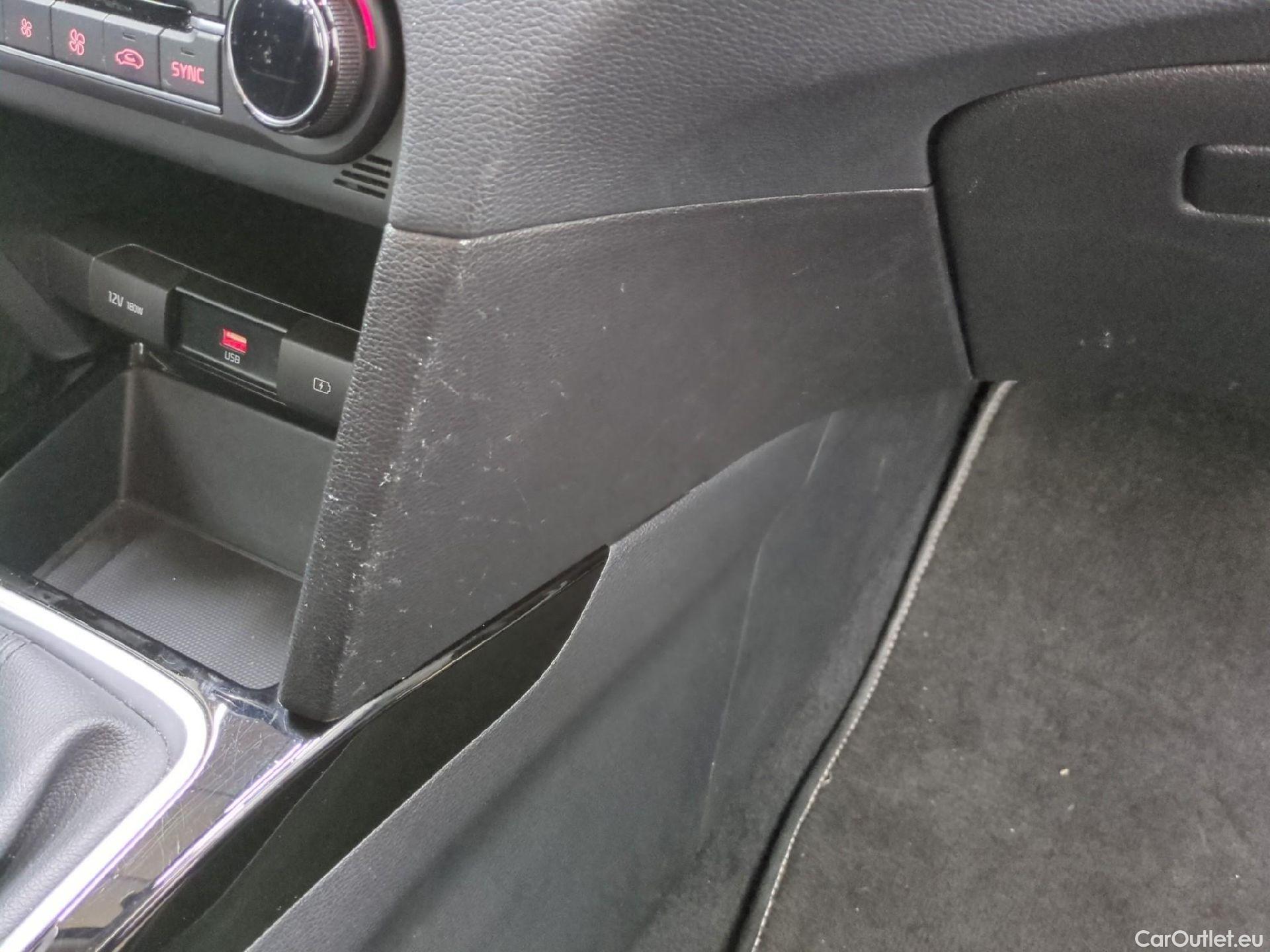  KIA  Cee'd Ceed Sportswagon Active 1.5 T-GDI 160CV BVM6 E6d #6