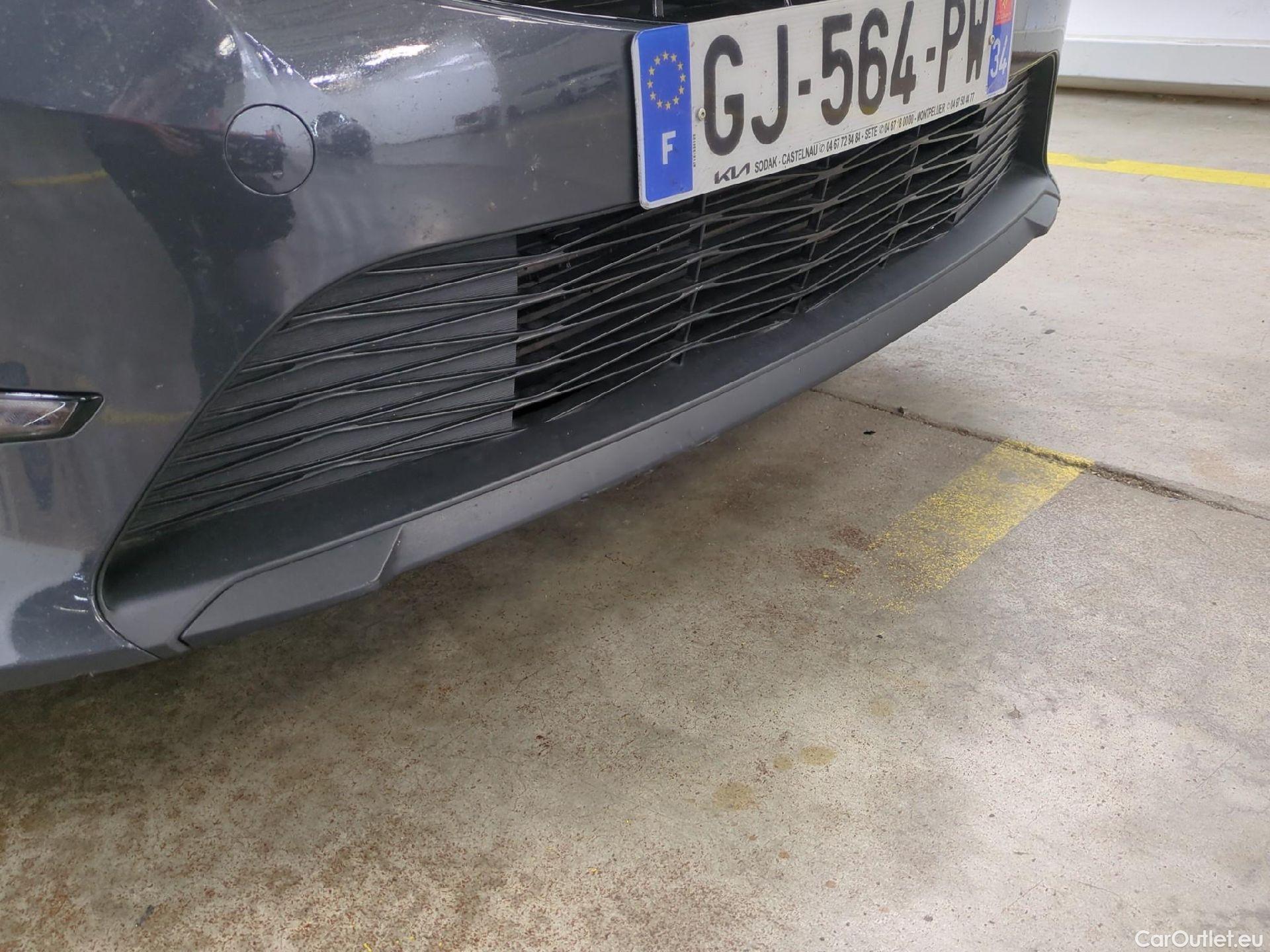  KIA  Cee'd Ceed Sportswagon Active 1.5 T-GDI 160CV BVM6 E6d #10