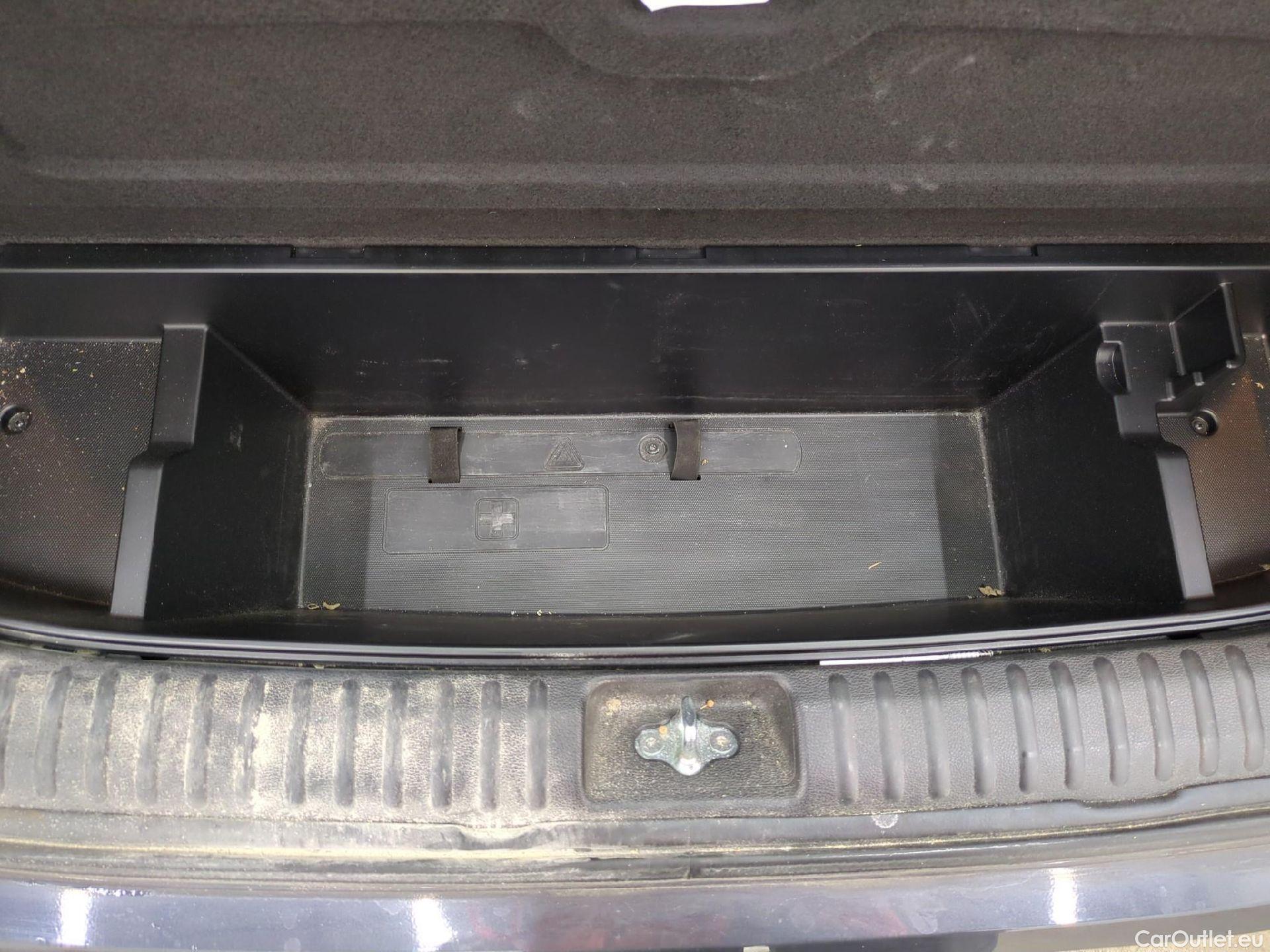  KIA  Cee'd Ceed Sportswagon Active 1.5 T-GDI 160CV BVM6 E6d #1