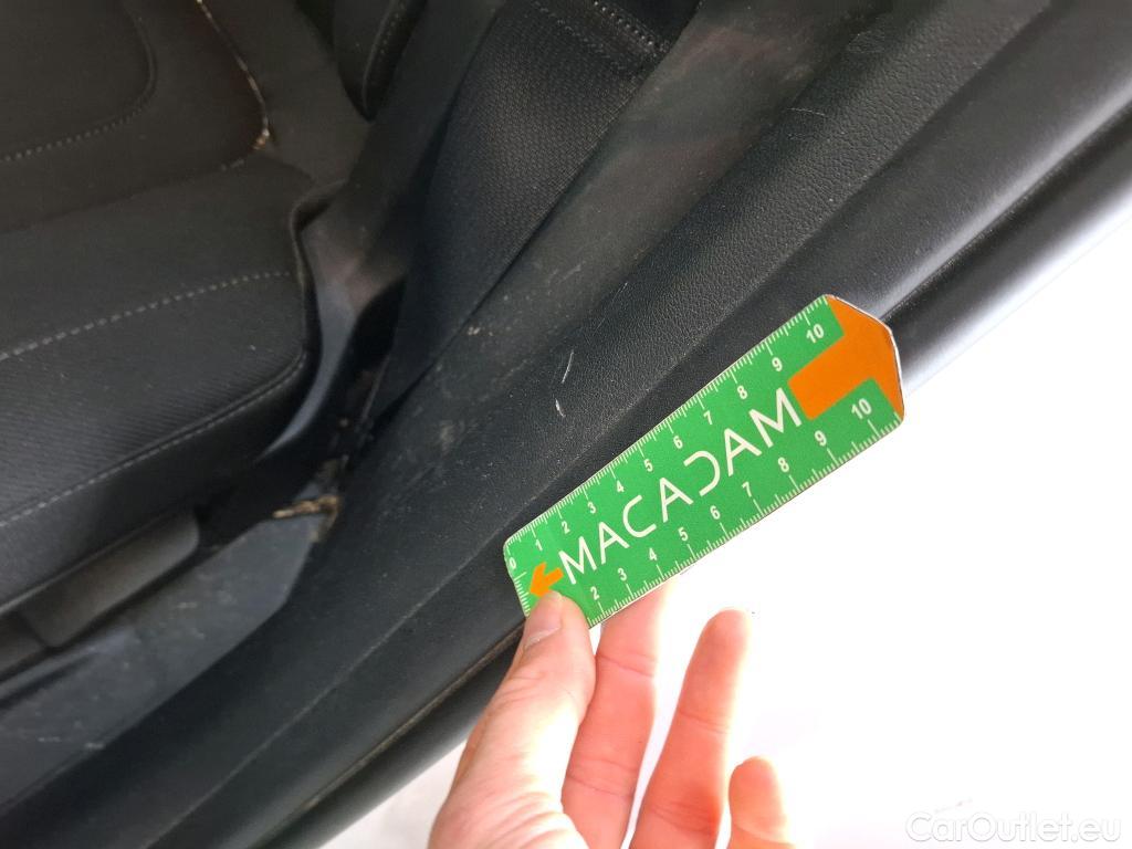  Hyundai  Tucson  Business Mild-Hybrid 2WD 1.6 CRDI 135CV BVA7 E6d #9