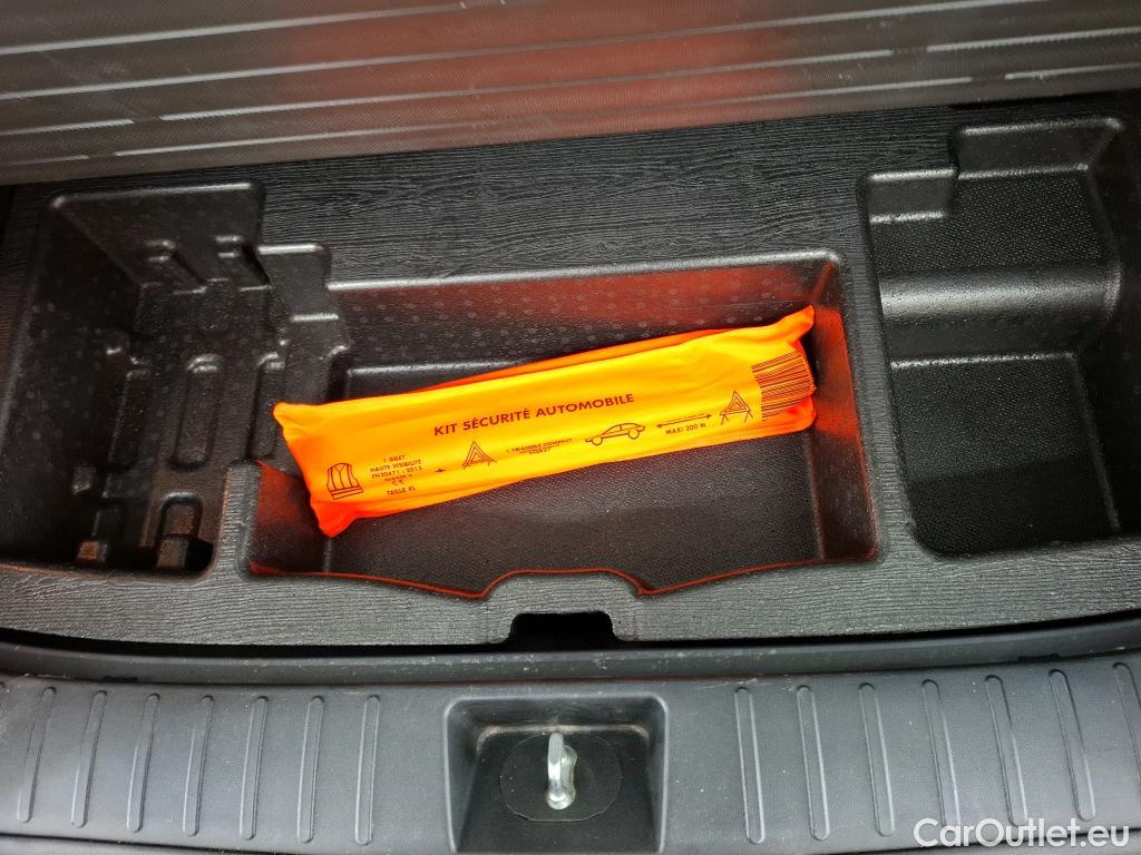  Hyundai  Tucson HYUNDAI  / 2020 / 5P / SUV 1.6 CRDI 136 DCT-7 HYBRID 48V CREATIVE #11