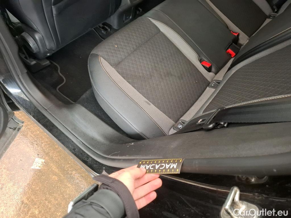  Opel   Grandland X Grandland X Elegance Business 1.5 130CV BVA8 E6d #20