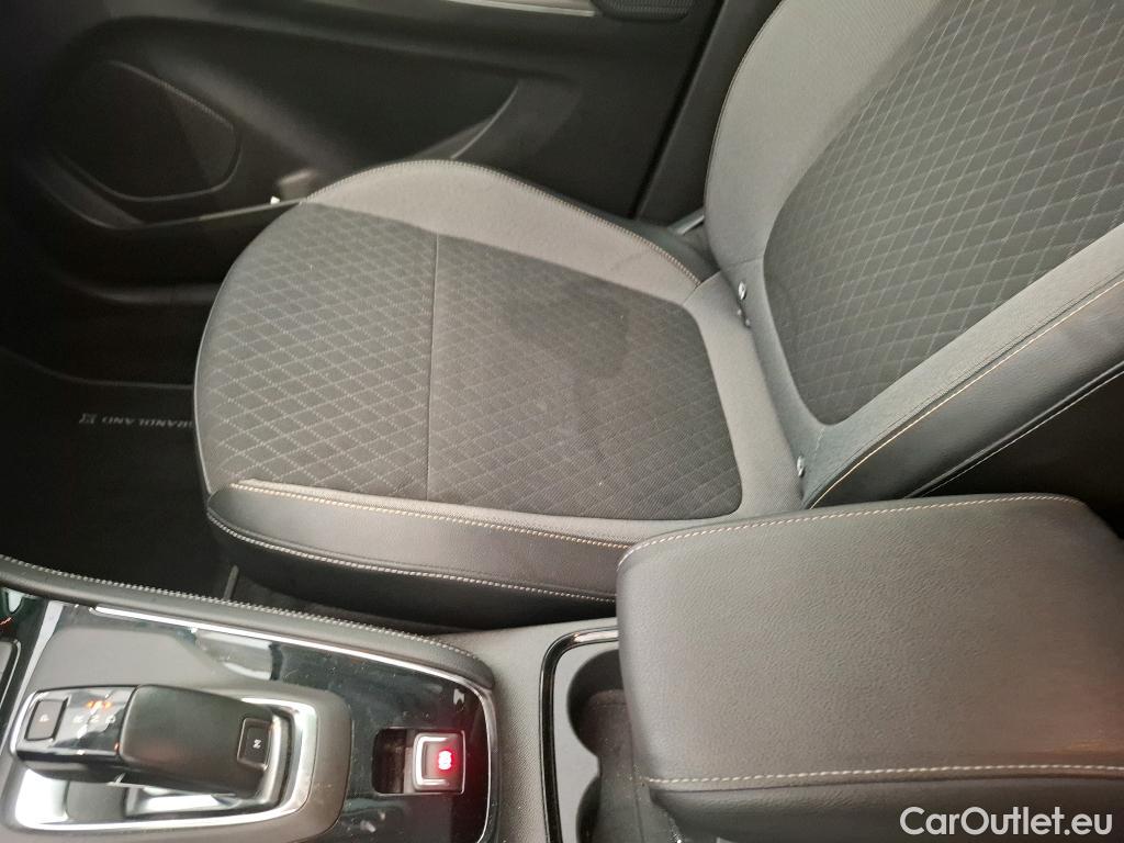  Opel   Grandland X Grandland X Elegance Business 1.5 130CV BVA8 E6d #31