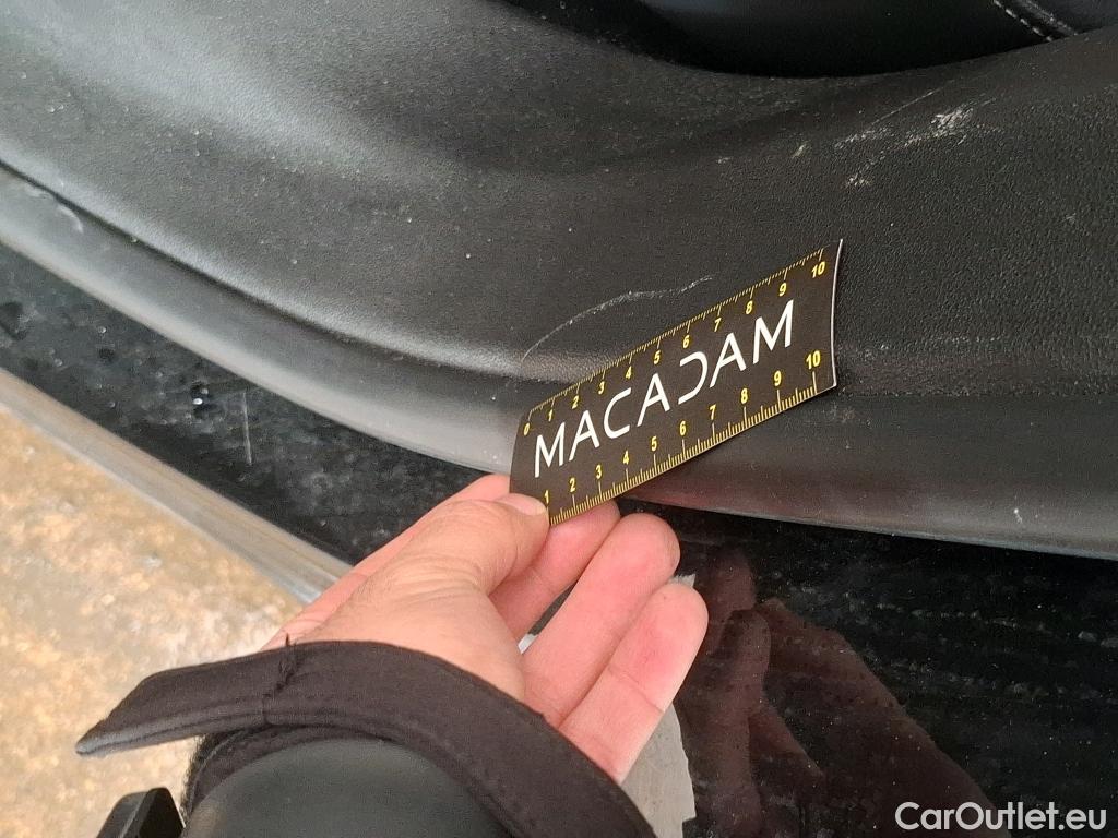  Opel   Grandland X Grandland X Elegance Business 1.5 130CV BVA8 E6d #21