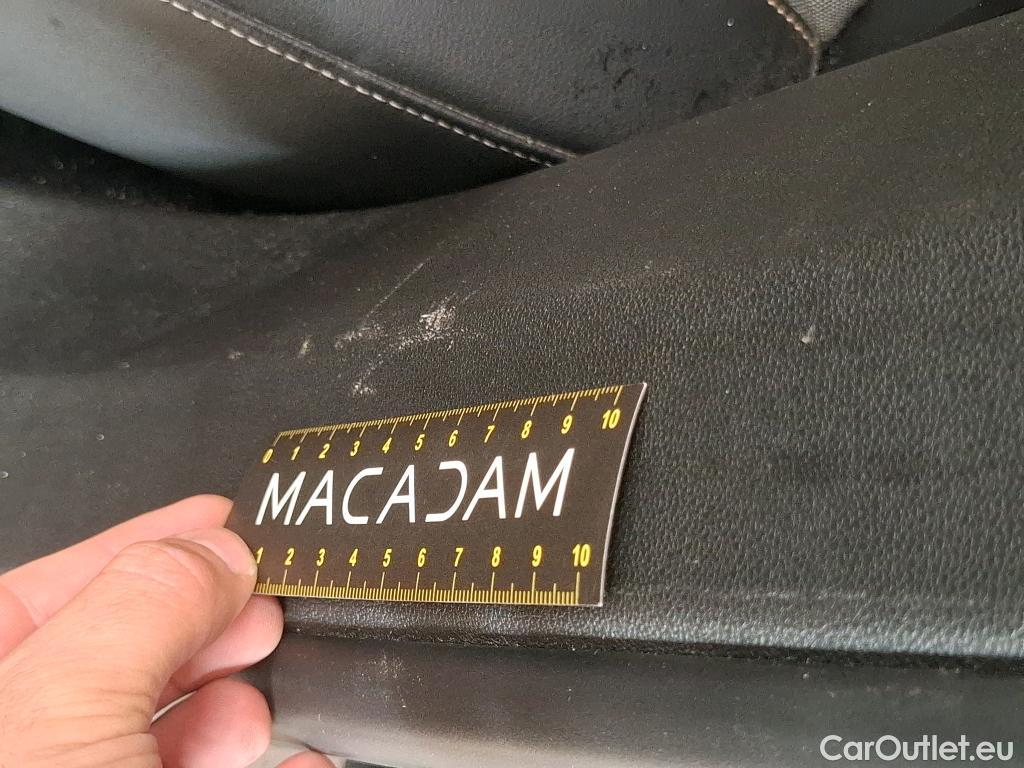  Opel   Grandland X Grandland X Elegance Business 1.5 130CV BVA8 E6d #22