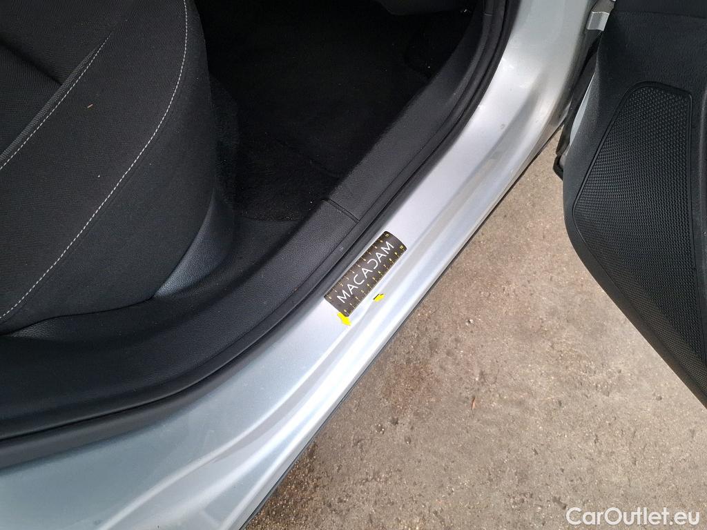  Skoda  Karoq SKODA  / 2017 / 5P / SUV 2.0 TDI 116ch DSG7 Business #35