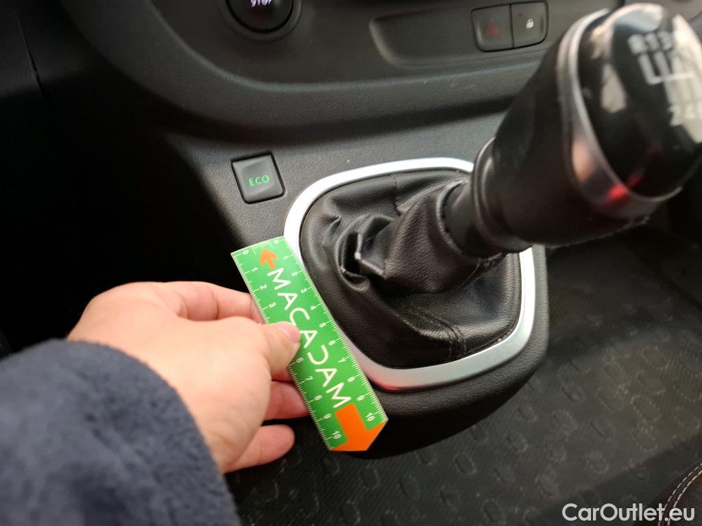  Renault  Trafic  Combi L2H1 3 0t (8/9 Sièges) Intens 2 2.0 dCi 145CV BVM6 8 Sieges E6dT #5