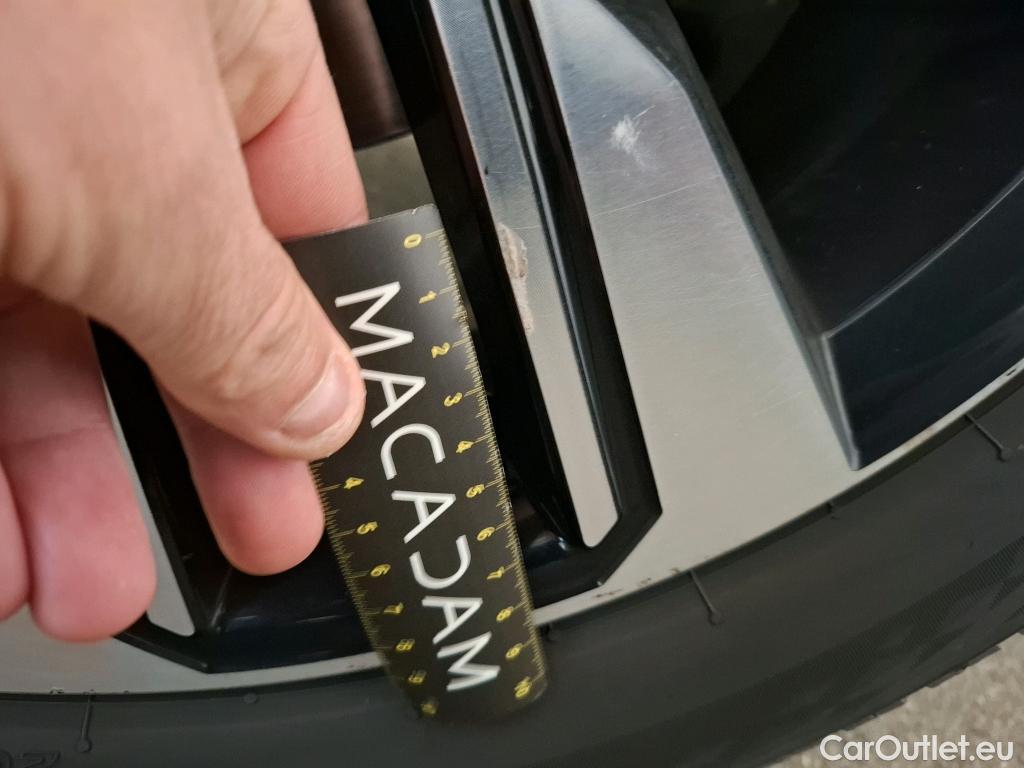  Renault  Austral  Techno 1.2 E-TECH Hybrid 200CV BVA6 6E #10