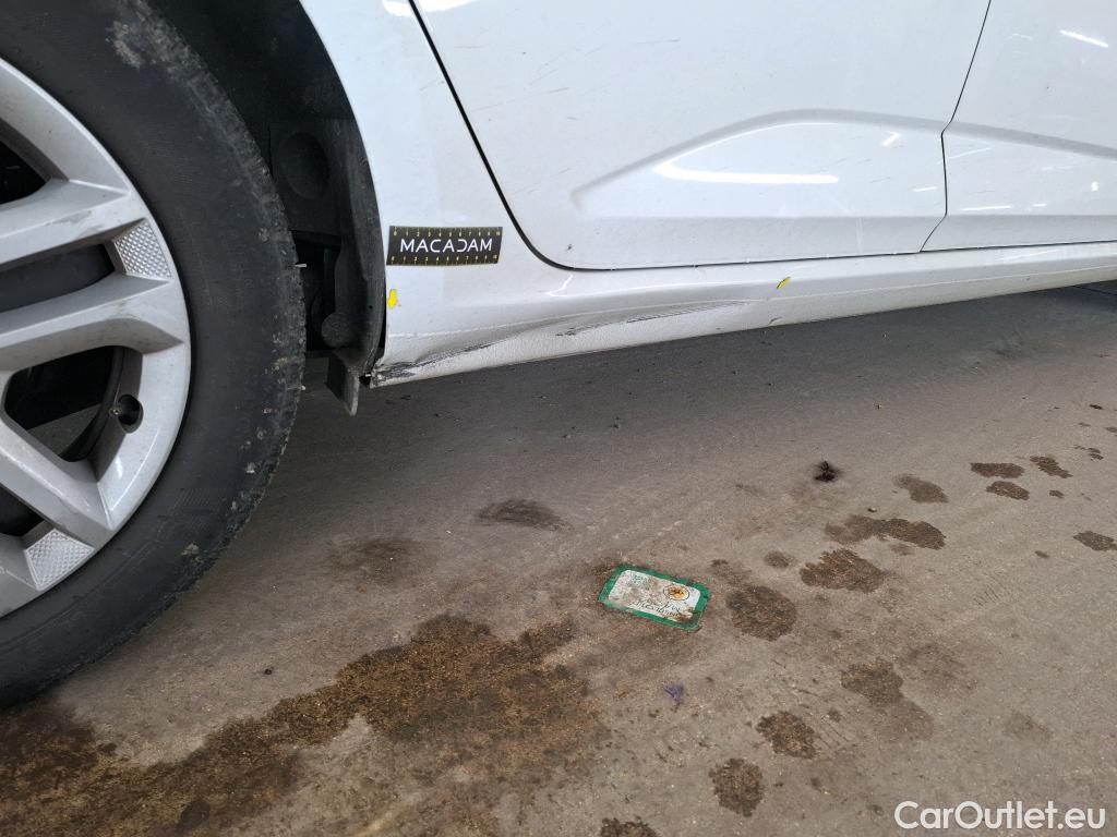  Renault  Megane  IV Berline 5pt. Business 1.5 dCi 115CV BVA7 E6dT #2