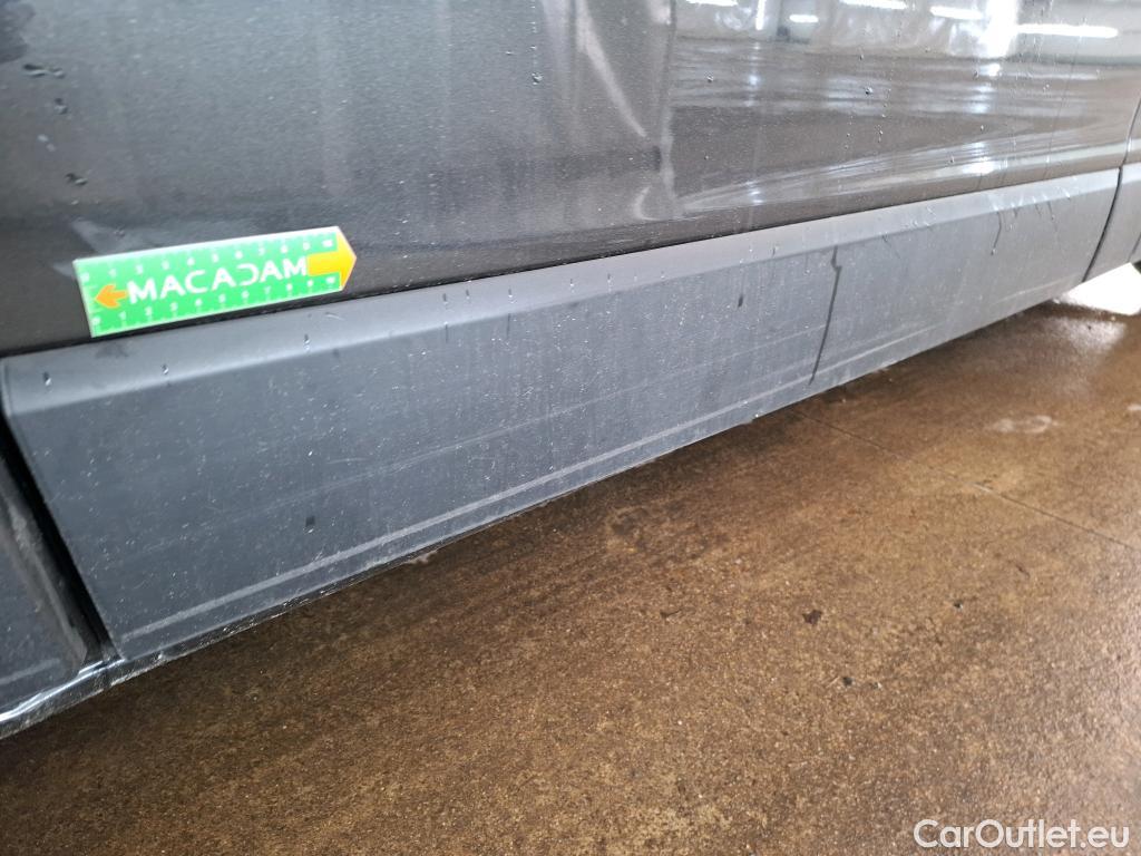  Renault  Trafic  Combi L2H1 3 0t (8/9 Sièges) Intens 2 2.0 dCi 145CV BVM6 8 Sieges E6dT #11