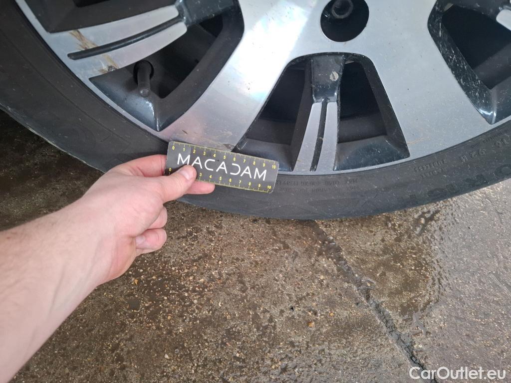  Renault  Captur  Business 1.5 dCi 110CV BVM6 E6 #52