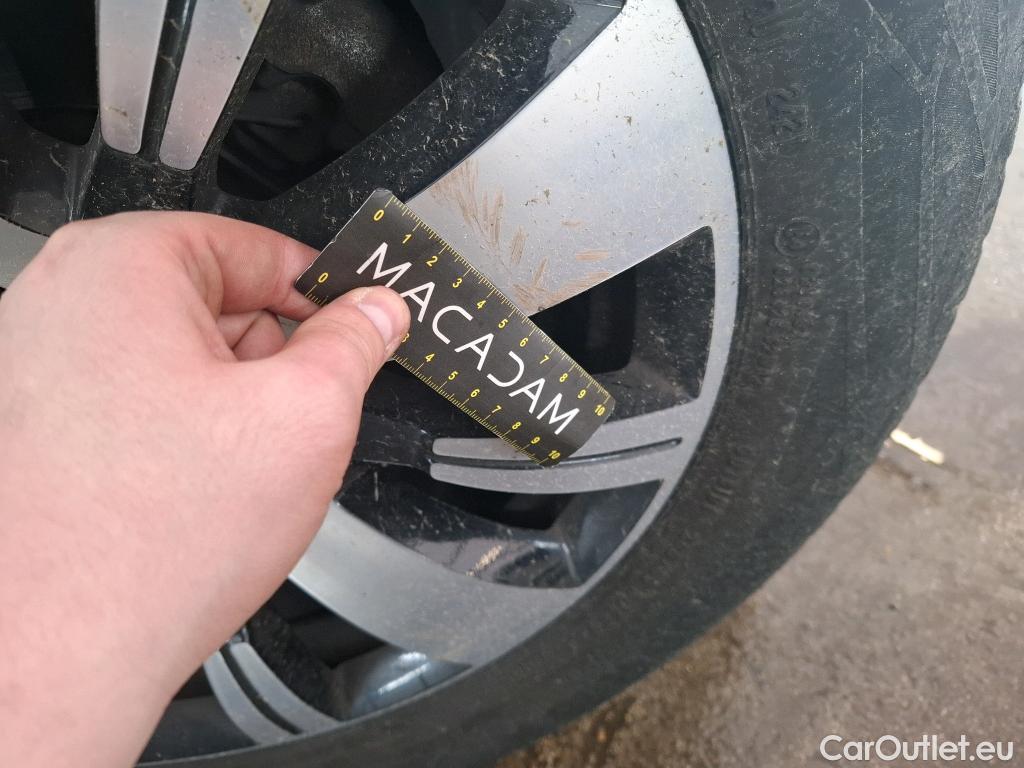  Renault  Captur  Business 1.5 dCi 110CV BVM6 E6 #54