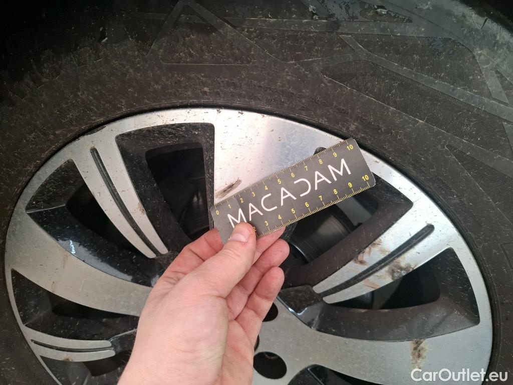  Renault  Captur  Business 1.5 dCi 110CV BVM6 E6 #32