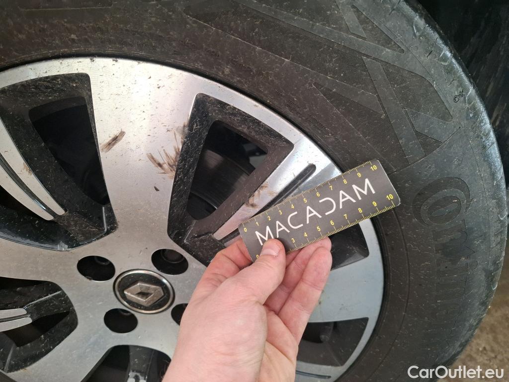  Renault  Captur  Business 1.5 dCi 110CV BVM6 E6 #35