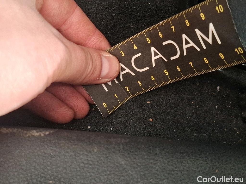  Renault  Captur  Business 1.5 dCi 110CV BVM6 E6 #57