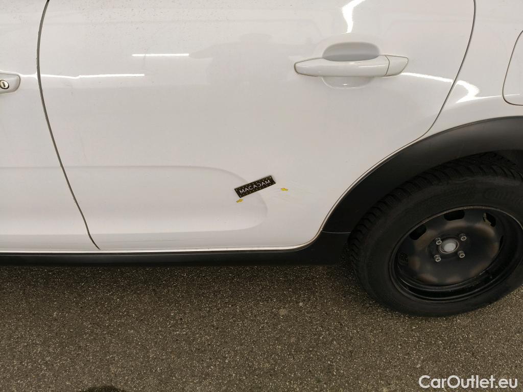  Citroen  C3 CITROEN  Société / 2016 / 5P / Berline PureTech 82 S&S BVM Feel #68