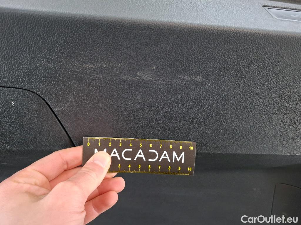  Volkswagen  Tiguan VOLKSWAGEN  Allspace / 2017 / 5P / SUV 2.0 TDI 150 DSG7 Confortline Business #6