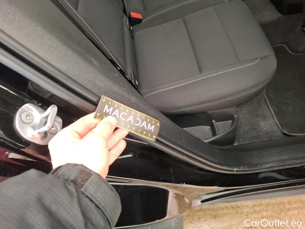  Volvo  XC 40 XC40 Momentum 2WD 1.5 130CV BVA8 E6d #13