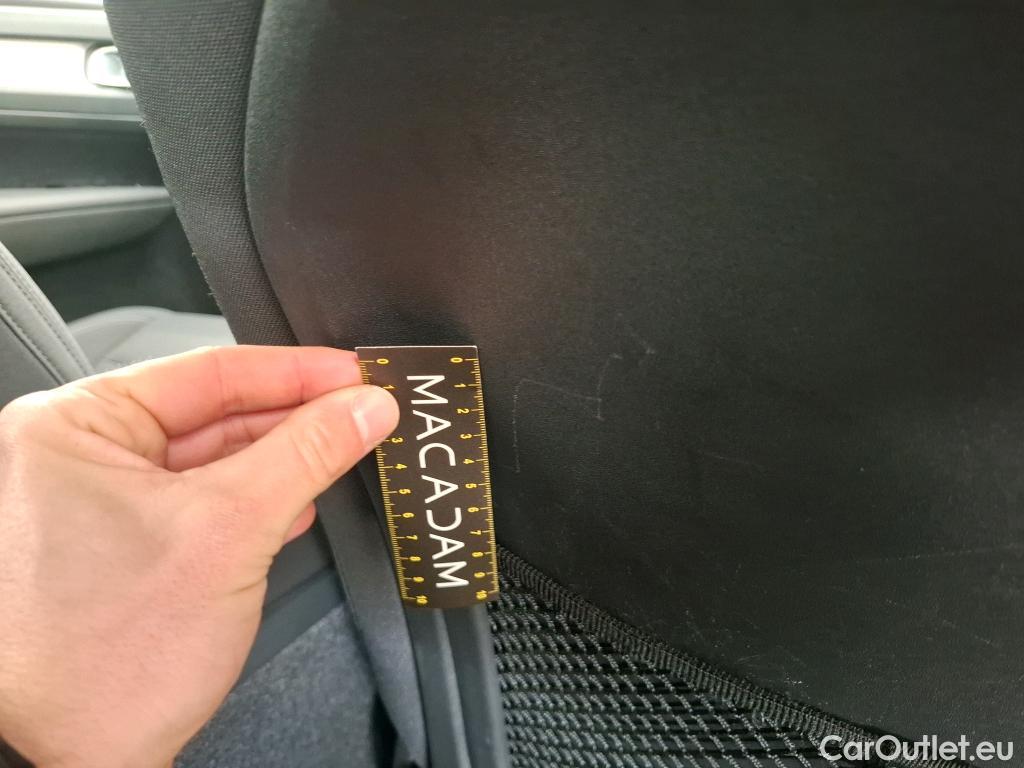  Volvo  XC 40 XC40 Momentum 2WD 1.5 130CV BVA8 E6d #18