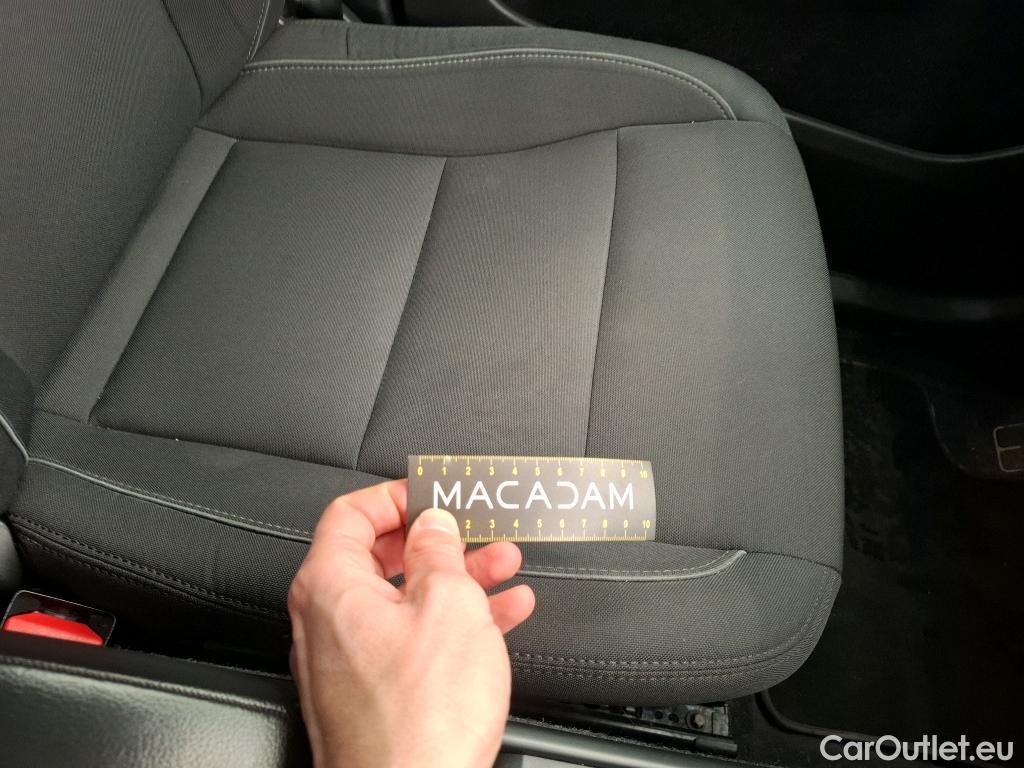  Volvo  XC 40 XC40 Momentum 2WD 1.5 130CV BVA8 E6d #30