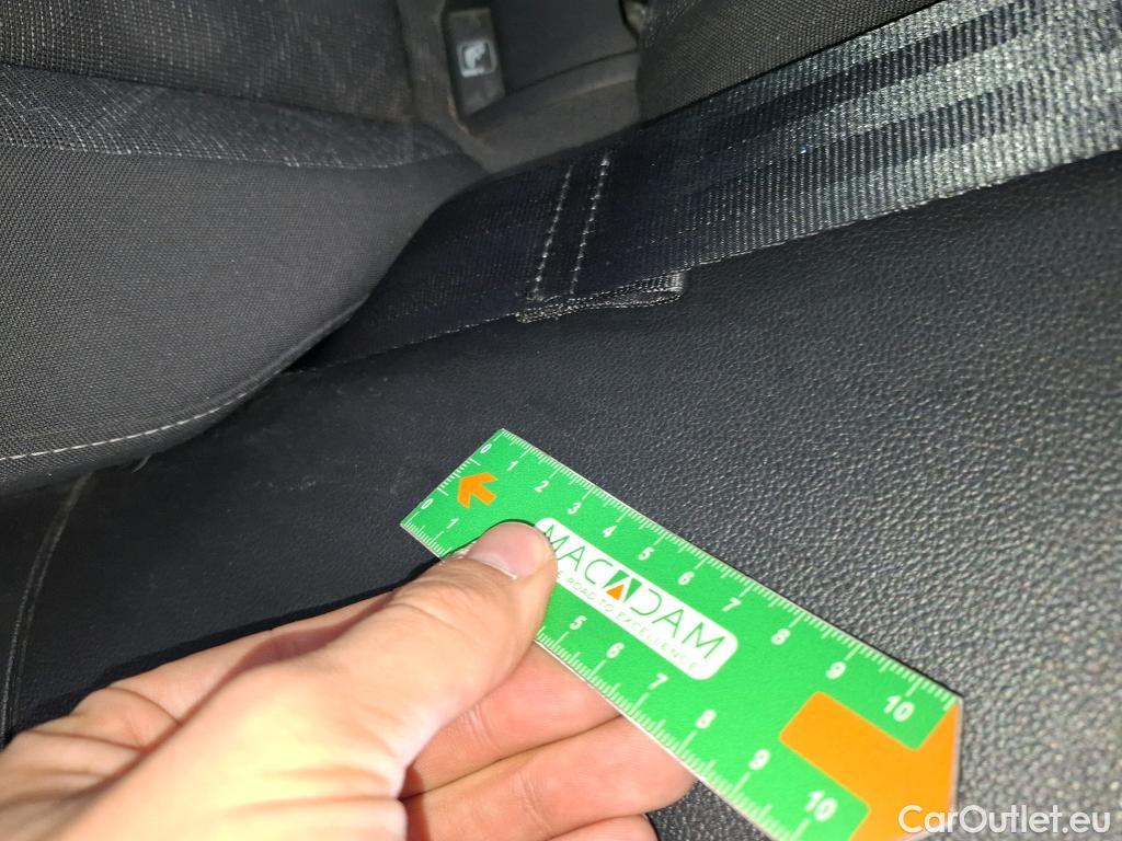  Volkswagen  Golf  VOLKSWAGEN / 2020 / 5P / Berline 1.5 eTSI OPF 150 DSG7 Life 1st #32