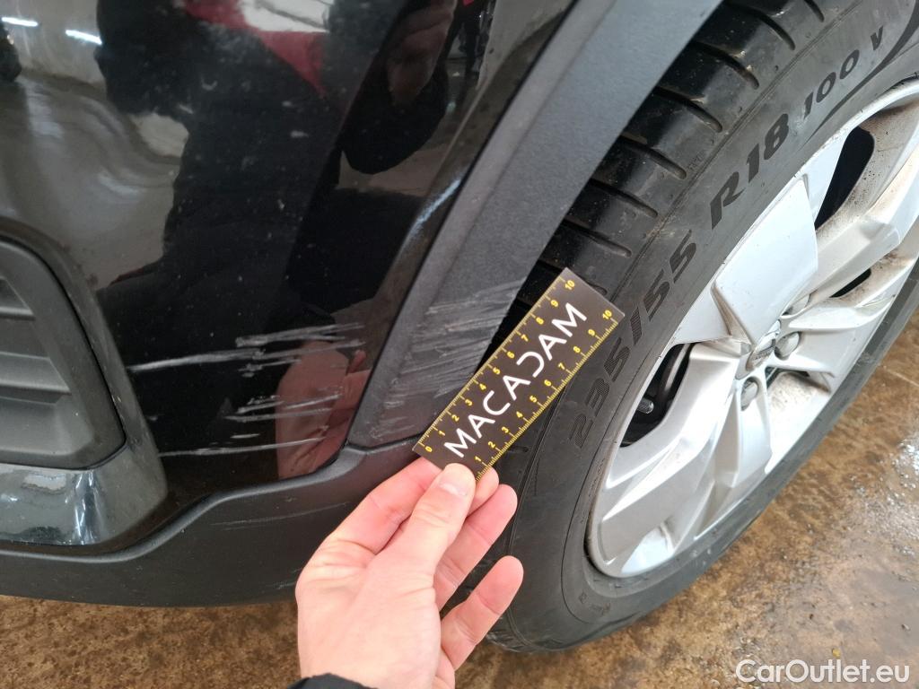  Volvo  XC 40 XC40 Momentum 2WD 1.5 130CV BVA8 E6d #56