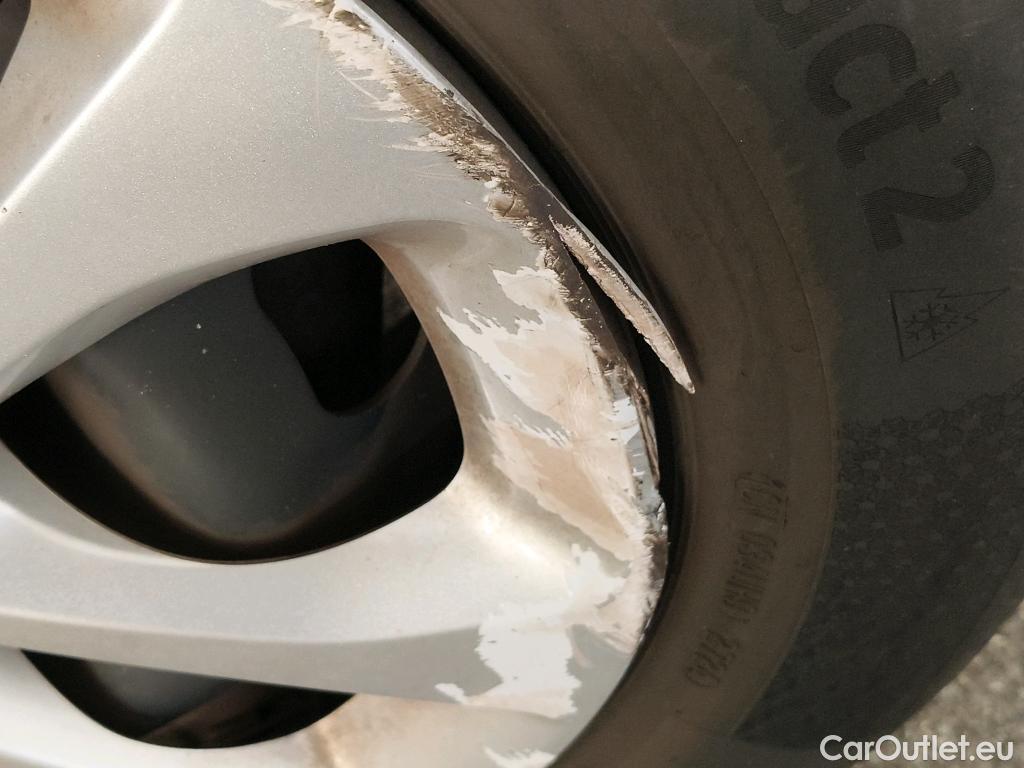  Citroen  C3 CITROEN  Société / 2016 / 5P / Berline PureTech 82 S&S BVM Feel #47