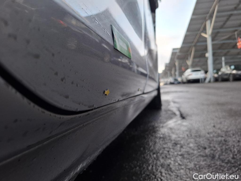  Volkswagen  Golf  VOLKSWAGEN / 2020 / 5P / Berline 1.5 eTSI OPF 150 DSG7 Life 1st #9