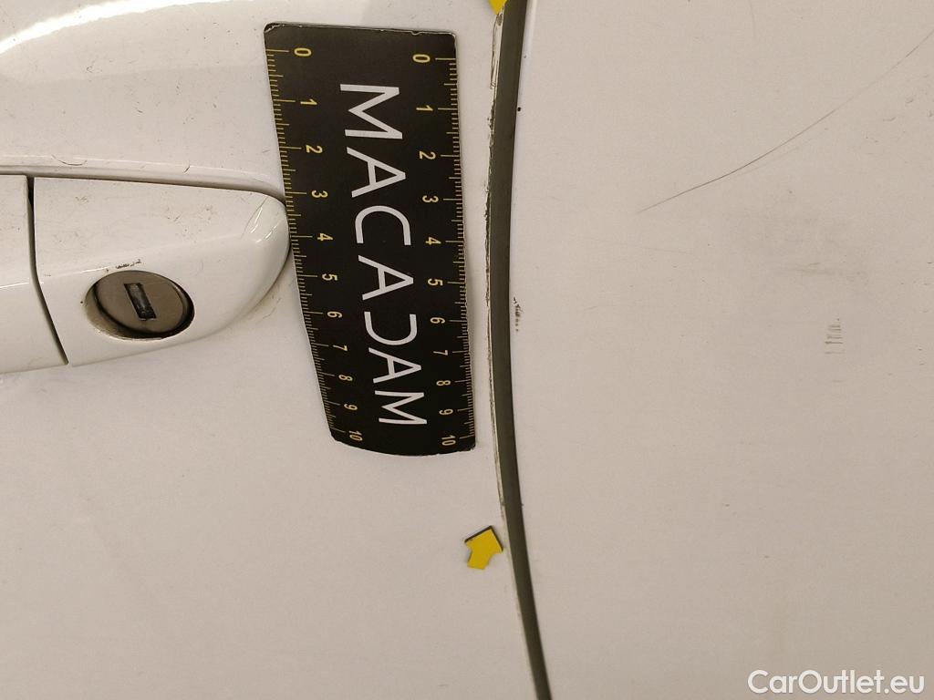  Citroen  C3 CITROEN  Société / 2016 / 5P / Berline PureTech 82 S&S BVM Feel #19