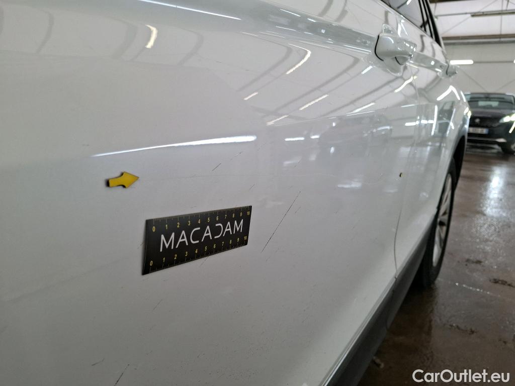  Volkswagen  Tiguan VOLKSWAGEN  / 2020 / 5P / SUV 2.0 TDI 150 DSG7 Life Business #4