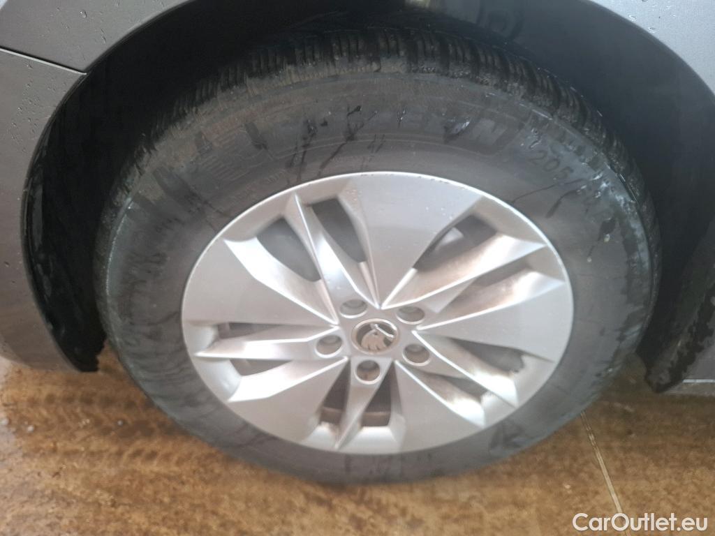  Skoda  Octavia  Break Business 2.0 TDI 115CV BVA7 E6d #16