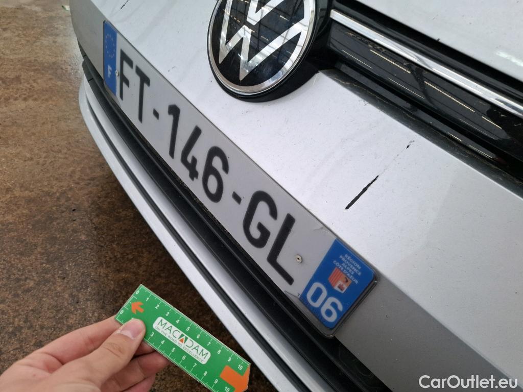  Volkswagen  Golf  VOLKSWAGEN / 2020 / 5P / Berline 1.5 eTSI OPF 150 DSG7 Life 1st #40