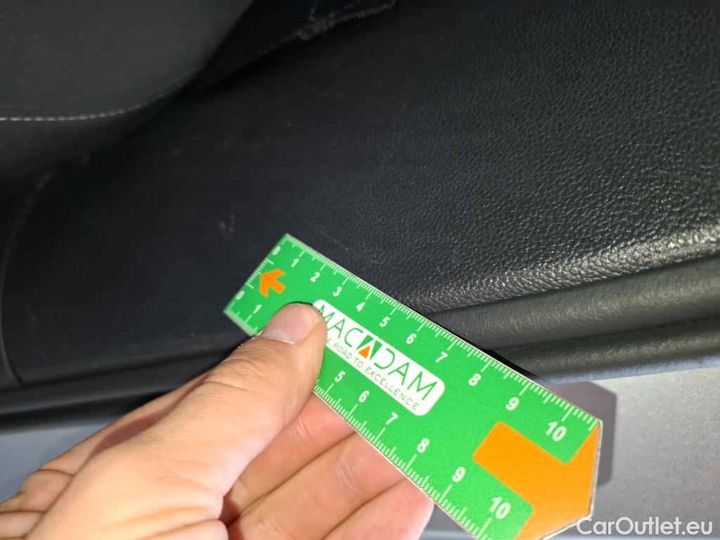  Volkswagen  Golf  VOLKSWAGEN / 2020 / 5P / Berline 1.5 eTSI OPF 150 DSG7 Life 1st #31