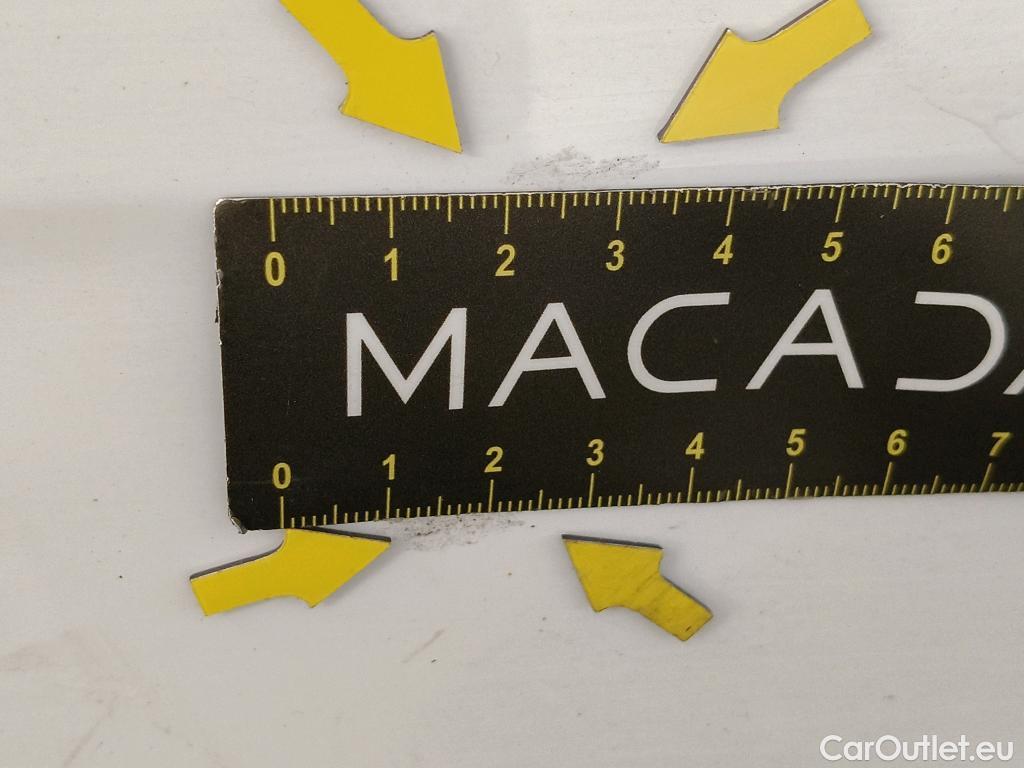  Citroen  C3 CITROEN  Société / 2016 / 5P / Berline PureTech 82 S&S BVM Feel #58