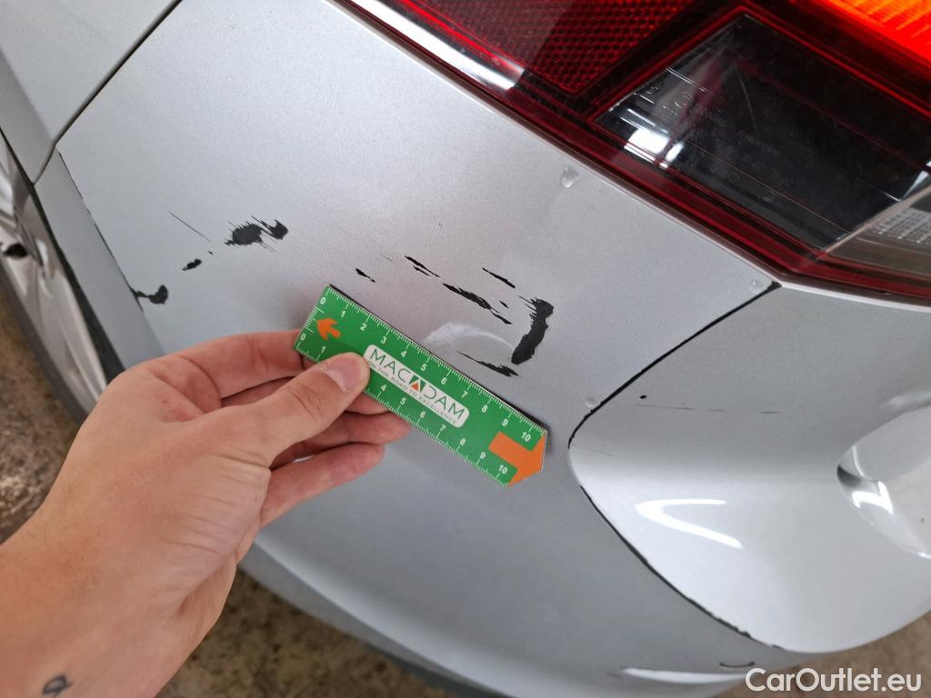  Volkswagen  Golf  VOLKSWAGEN / 2020 / 5P / Berline 1.5 eTSI OPF 150 DSG7 Life 1st #19