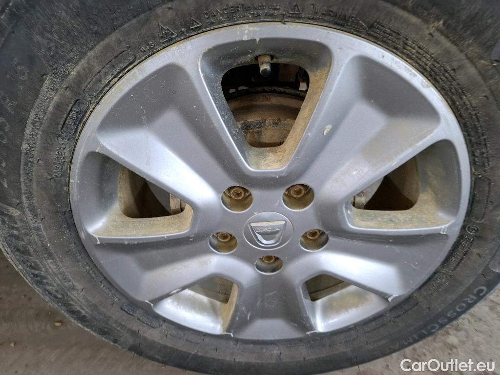  Dacia  Duster  I Lauréate Plus 4x4 1.5 dCi 110CV BVM6 E6 / TRANSFO VP VF
 #64