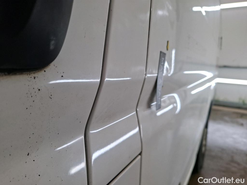  Citroen  Jumper CITROEN  / 2014 / 4P / Fourgon tôlé 35 L1H2 BlueHDi 140 S&S BVM6 Control #4