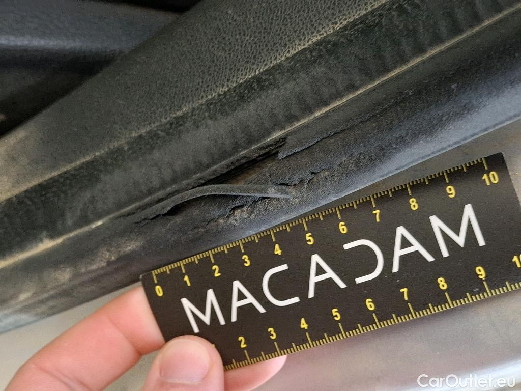  Dacia  Duster  I Lauréate Plus 4x4 1.5 dCi 110CV BVM6 E6 / TRANSFO VP VF
 #47