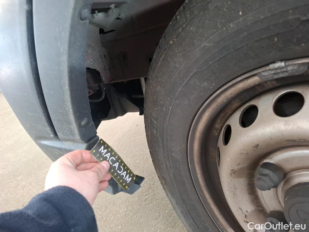  Ford  Transit FORD  / 2019 / 4P / Fourgon tôlé 2.0 ECOB 130PS 350 L3H2 FWD AMBIENTE #19