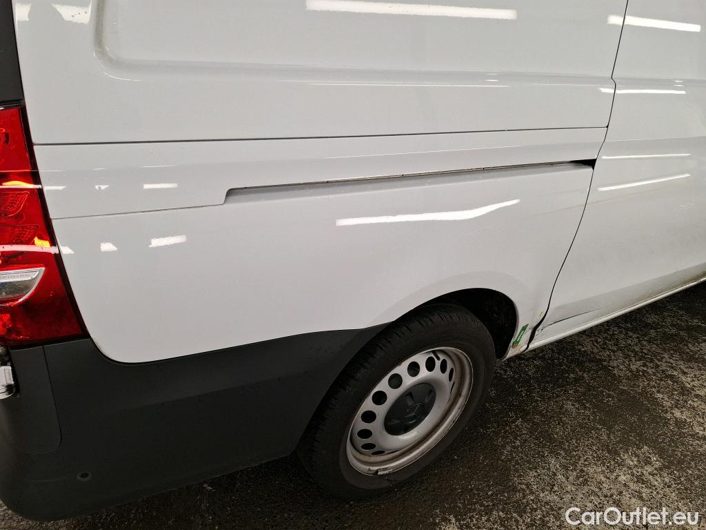  Mercedes  Vito MERCEDES-BENZ  Long / 2020 / 4P / Fourgon tôlé e- 60KWH Long #14